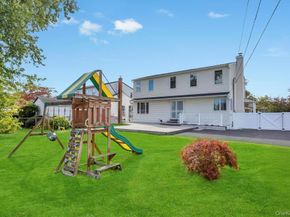 30 Andover Lane, Hicksville NY 11801