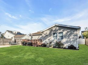 2466 Army Place, Bellmore NY 11710