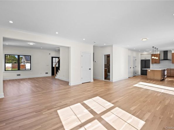 121 Dean Street, Hicksville NY 11801