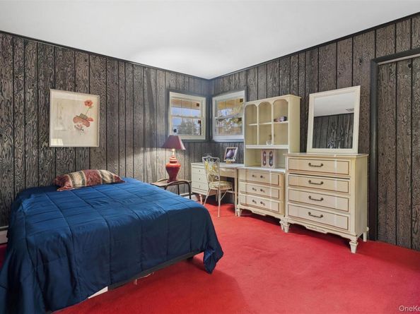 60 Catherine Street, Valley Stream NY 11581