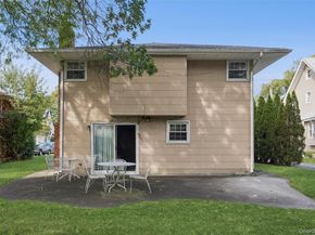 60 Catherine Street, Valley Stream NY 11581