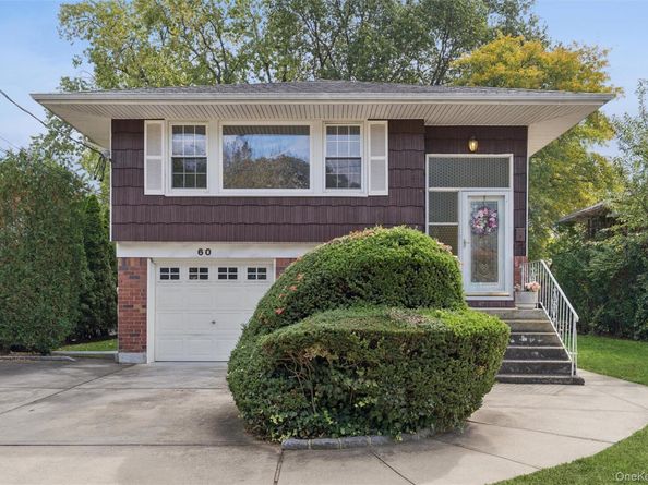 60 Catherine Street, Valley Stream NY 11581