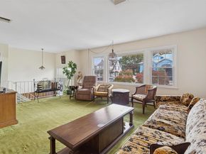 60 Catherine Street, Valley Stream NY 11581