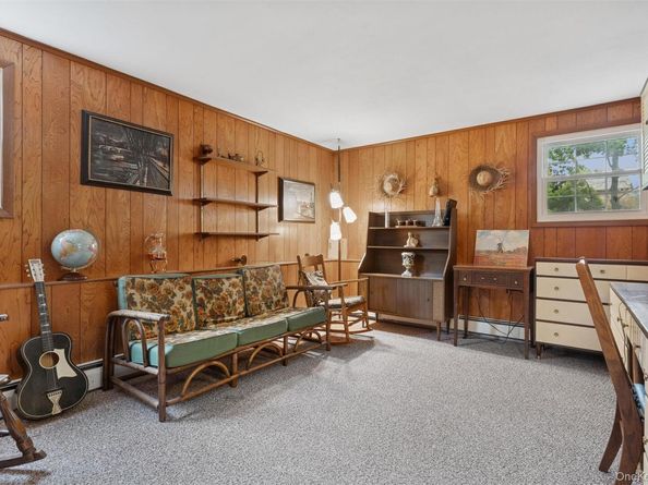 60 Catherine Street, Valley Stream NY 11581