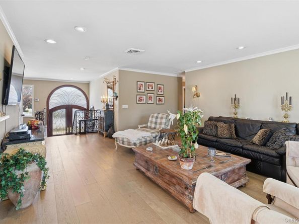 2858 Shore Road, Bellmore NY 11710