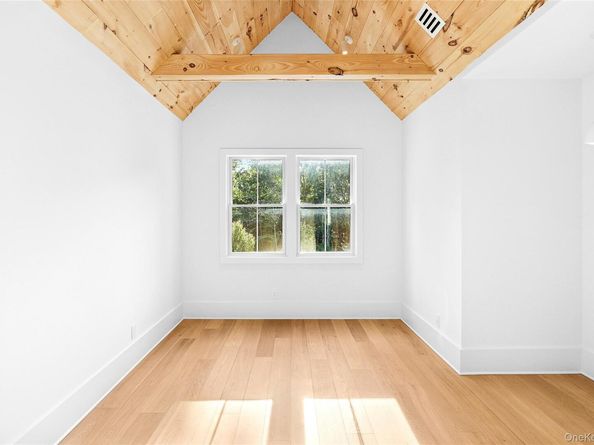 5697 Westphalia Road, Mattituck NY 11952