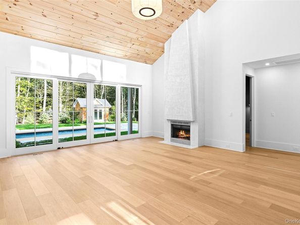 5697 Westphalia Road, Mattituck NY 11952