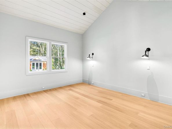 5697 Westphalia Road, Mattituck NY 11952