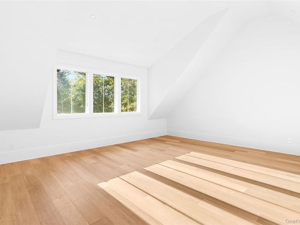 5697 Westphalia Road, Mattituck NY 11952