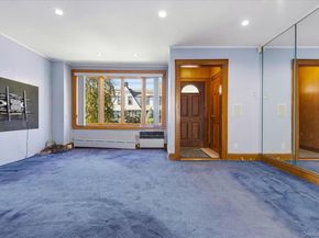 6509 77th Place Place, Middle Village NY 11379