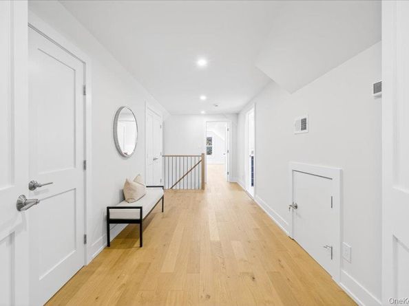 64 Meadow Lane, Katonah NY 10536