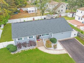 21 Francisco Avenue, Central Islip NY 11722
