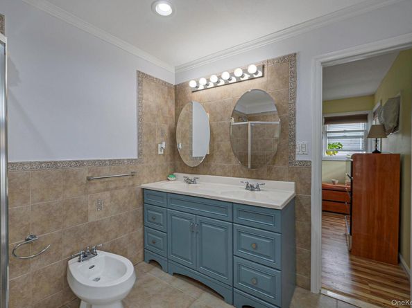 21 Francisco Avenue, Central Islip NY 11722
