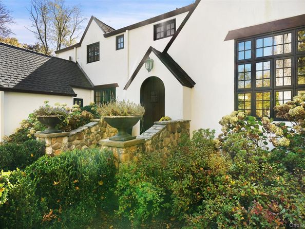 77 Pound Ridge Road, Bedford NY 10506