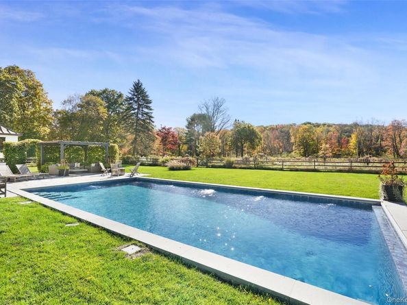 77 Pound Ridge Road, Bedford NY 10506