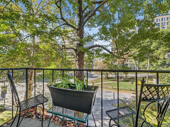 20 N Broadway O371, White Plains NY 10601