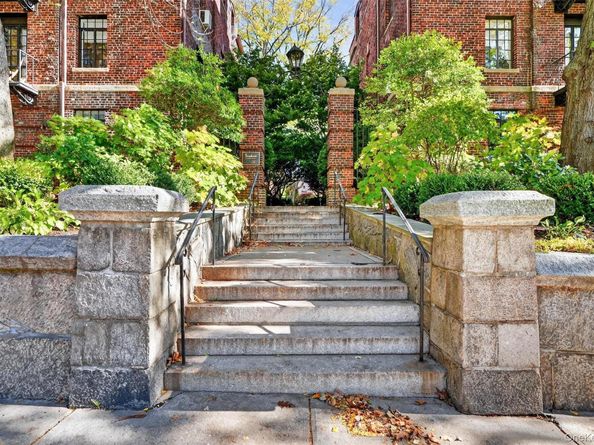 20 N Broadway O371, White Plains NY 10601
