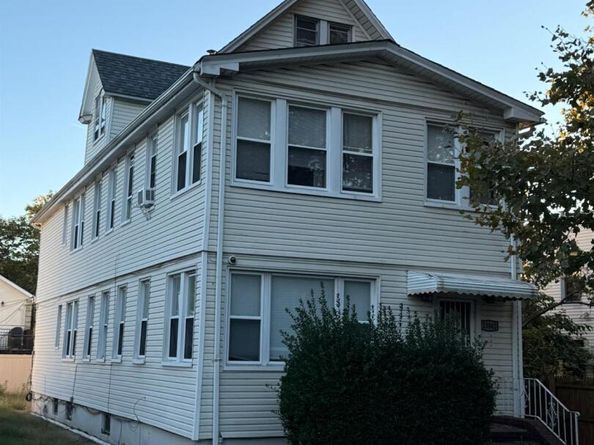 13842 Hoover Avenue, Jamaica NY 11435