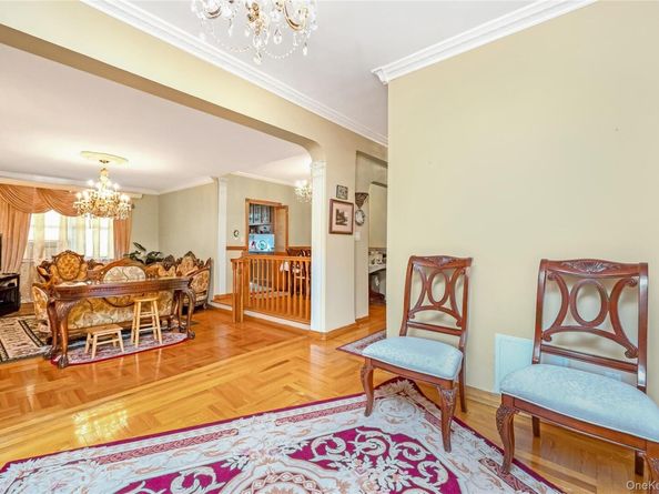 72-11 110th Street 3G, Forest Hills NY 11375