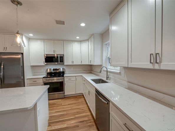 4 Forest Avenue, Port Jefferson Station NY 11776