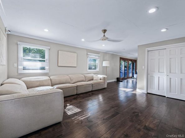 28 S Pinelake Drive, Patchogue NY 11772