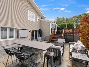 3 Fortune Lane, Jericho NY 11753