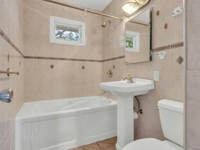 130 Sylvan Avenue, Flanders NY 11901
