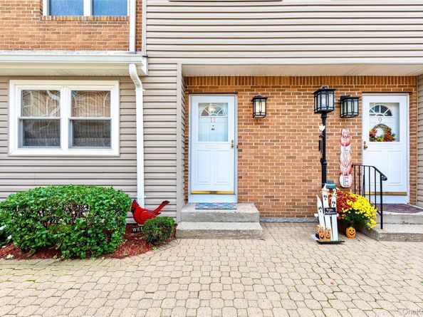 280 Franklin Avenue 11, Franklin Square NY 11010