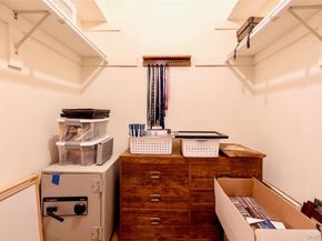 280 Franklin Avenue 11, Franklin Square NY 11010