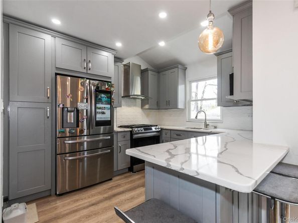 34 Avondale Street, Valley Stream NY 11581