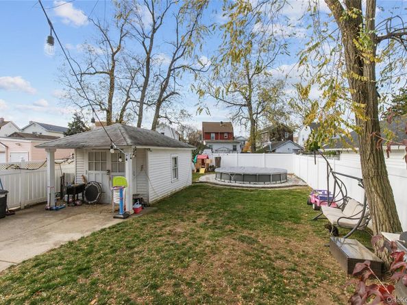 34 Avondale Street, Valley Stream NY 11581