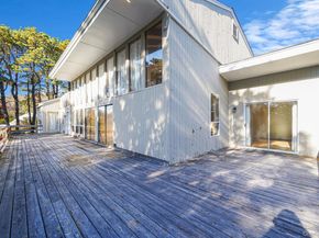 290 Montauk Highway, Southampton NY 11968