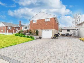 105 7th Street, Hicksville NY 11801
