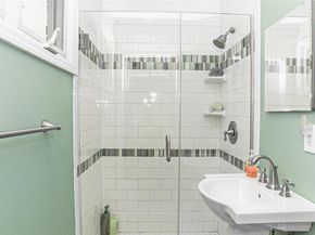 105 7th Street, Hicksville NY 11801