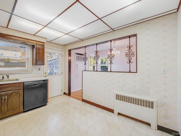 44 Clark Street, Huntington NY 11743