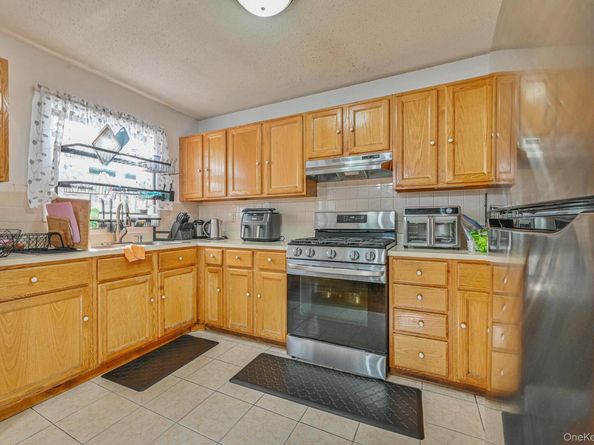 2087 Union Street, Brooklyn NY 11212