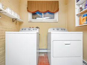 4 Florida Avenue, Copiague NY 11726