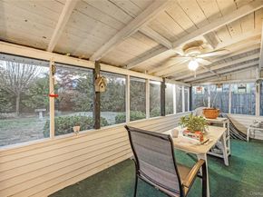 4 Florida Avenue, Copiague NY 11726