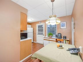 4 Florida Avenue, Copiague NY 11726