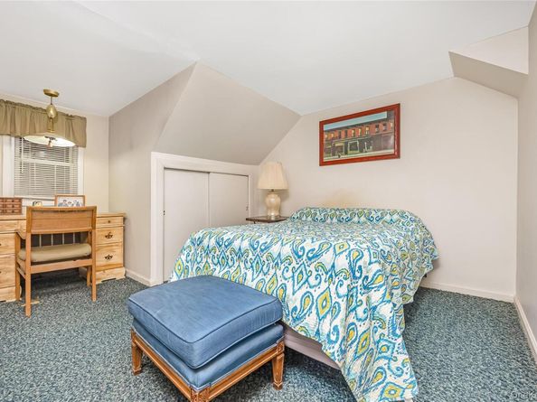 4 Florida Avenue, Copiague NY 11726