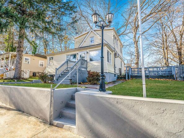 44 Lynbrook Drive, Sound Beach NY 11789