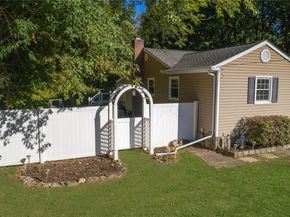 2880 Brookfield Drive, Yorktown Heights NY 10598