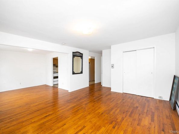 1529 125th Street, Flushing NY 11356