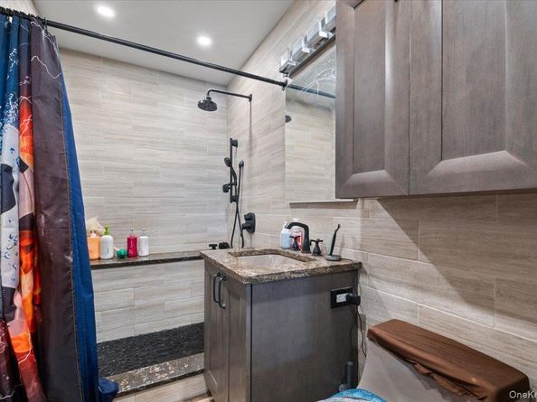 54 Hickory Lane, Levittown NY 11756