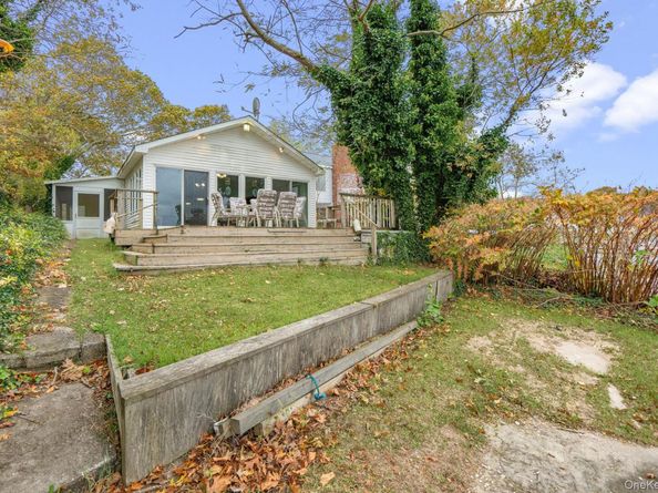 113 Overlook Drive, Mastic NY 11950