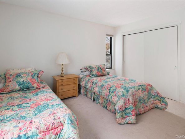 262 Heritage Hills B, Somers NY 10589