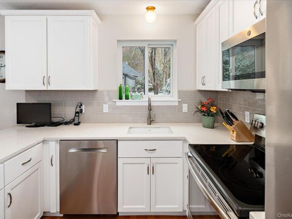 262 Heritage Hills B, Somers NY 10589