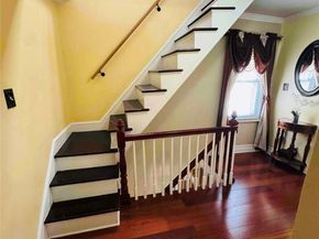 91-14 182nd Street, Hollis NY 11423