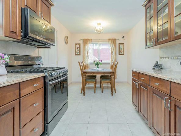 55 Driftwood Drive, Port Washington NY 11050