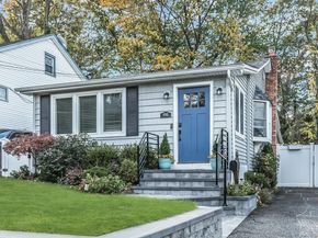 5 Cody Avenue, Glen Head NY 11545